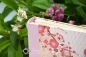 Preview: Leporello Album ca. 19,0x12,5x3,0 cm mit Verschlussschleife | Einband Japanpapier Chiyogami Blüten | rosa/ pink | Art. Nr. 97210301